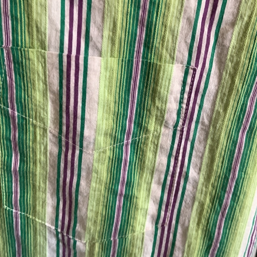 Euc Talbots Button Down Shirt Size Small - image 3